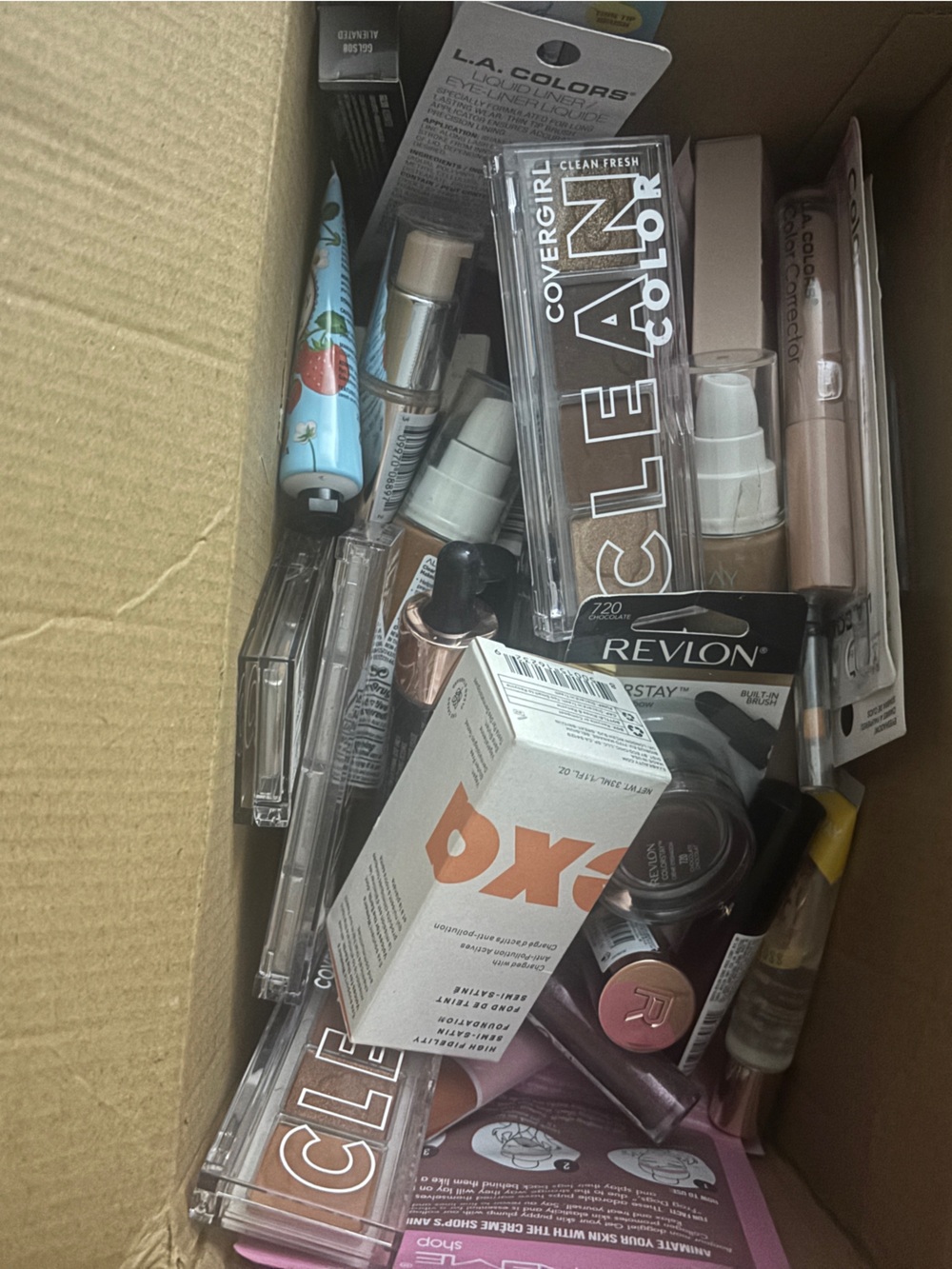 25 Piece Makeup/ Beauty Tools Lot